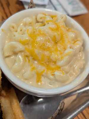 Buck's Naked BBQ & Studio Bar by null