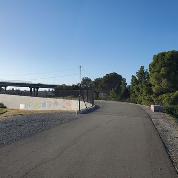 Berryessa Creek Trail - Trail toward N. Abel Street - Hiking Near Me - Milpitas, California Berryessa Creek Trail - Trail toward N. Abel Street - Hiking Near Me - Milpitas, California