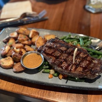 Lazy Dog Restaurant & Bar - new New York Steak - Burgers Near Me - Montclair, California