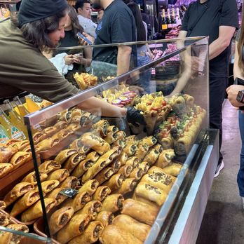 Mercat La Boqueria - Farmers Market Near Me - Barcelona, B Mercat La Boqueria - Farmers Market Near Me - Barcelona, B