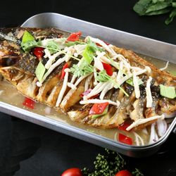 Hua Qian Dai Grilled Fish - Fish Flavor: Chicken Sauce with Mushrooms