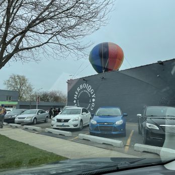 Herbology Cannabis - Side view of shop - Cannabis Dispensaries Near Me - River Rouge, Michigan Herbology Cannabis - Side view of shop - Cannabis Dispensaries Near Me - River Rouge, Michigan