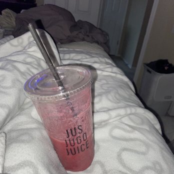 Jugo Juice - Breezy Banana - Juice Bars & Smoothies Near Me - Calgary, Alberta Jugo Juice - Breezy Banana - Juice Bars & Smoothies Near Me - Calgary, Alberta