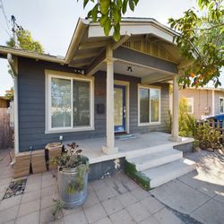 Rafael Pinedo - LPT Realty - High quality photography done for you!