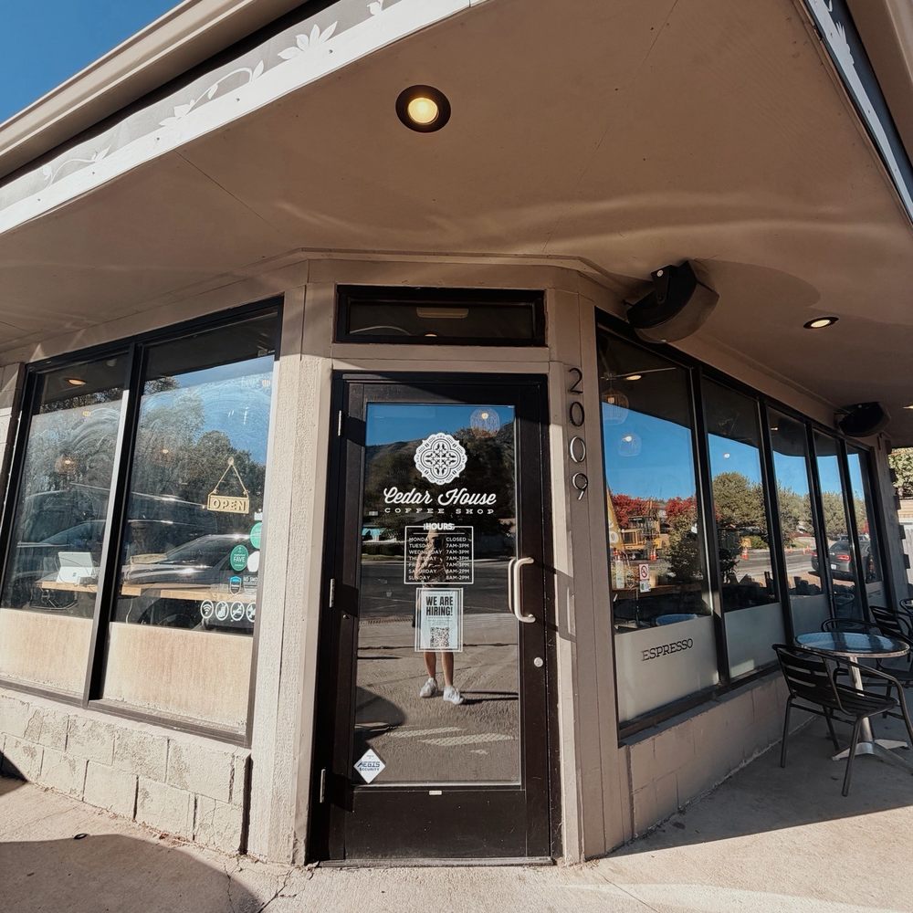 Cedar House - Exterior of building - Coffee & Tea Near Me - Flagstaff, Arizona