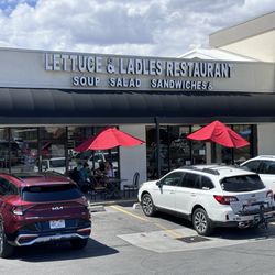 Lettuce & Ladles - The front exterior of Lettuce and Ladles Restaurant