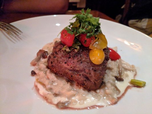 Le Cellier Steakhouse by null
