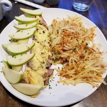 Eggstasy - Apple and Brie omelette - Breakfast & Brunch Near Me - Chandler, Arizona Eggstasy - Apple and Brie omelette - Breakfast & Brunch Near Me - Chandler, Arizona