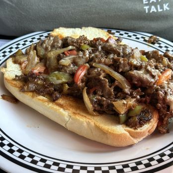 Cool Cat Cafe - Burgers Near Me - Kihei, Hawaii Cool Cat Cafe - Burgers Near Me - Kihei, Hawaii