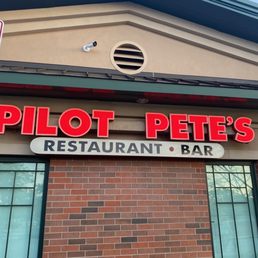 Exterior photo of Pilot Pete's - Schaumburg, Illinois Exterior photo of Pilot Pete's - Schaumburg, Illinois