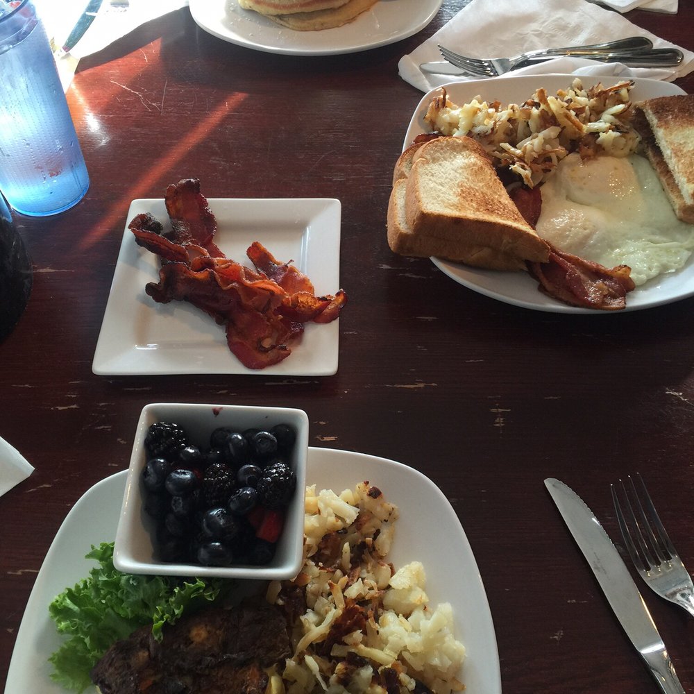 Pronto! - American Near Me - Royal Oak, Michigan Pronto! - American Near Me - Royal Oak, Michigan