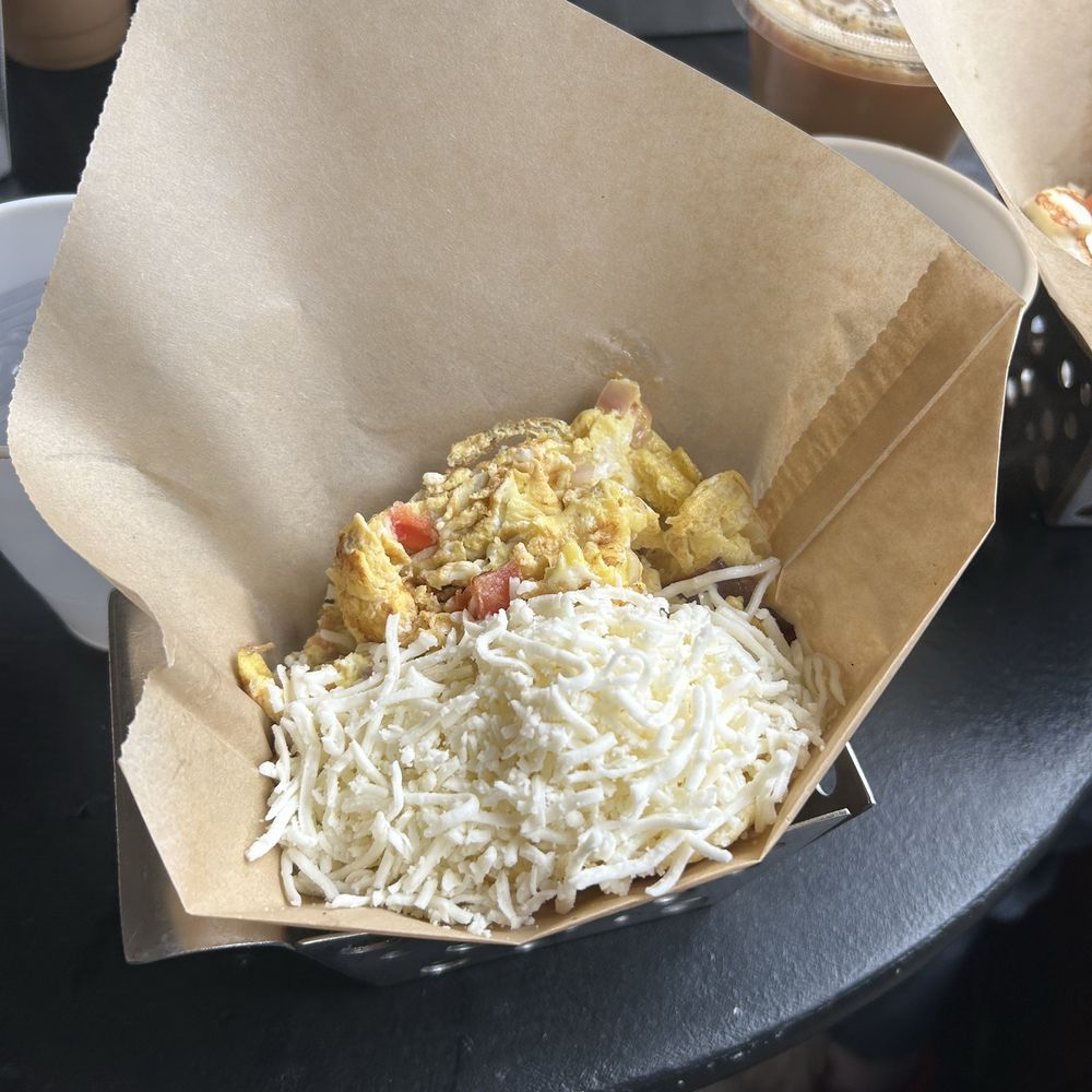 11 Degrees North - Arepa with Caribbean Cheese - Coffee & Tea Near Me - Chicago, Illinois 11 Degrees North - Arepa with Caribbean Cheese - Coffee & Tea Near Me - Chicago, Illinois