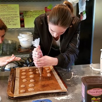 Cook LA - Piping expertise! - Cooking Schools Near Me Cook LA - Piping expertise! - Cooking Schools Near Me