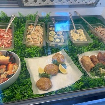 Lobster Pound - Ready to go fresh! - Seafood Markets Near Me - Bradenton, Florida Lobster Pound - Ready to go fresh! - Seafood Markets Near Me - Bradenton, Florida