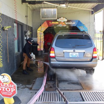 Cheetah Clean Auto Wash - We pre-treat every vehicle before they enter the wash to ensure, a top of the line wash, every time. - Car Wash Near Me - Bowling Green, Kentucky Cheetah Clean Auto Wash - We pre-treat every vehicle before they enter the wash to ensure, a top of the line wash, every time. - Car Wash Near Me - Bowling Green, Kentucky