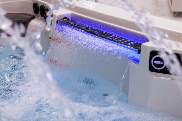 Artesian Spas by null