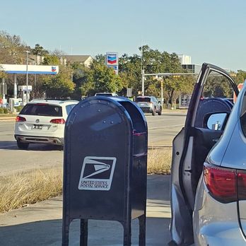 US Post Office - Drive thru mail drop - Post Offices Near Me - Austin, Texas