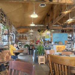 Wild Pines Coffee Co. - Breakfast spot