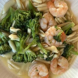 Cavatelli Shrimp & Broccoli
