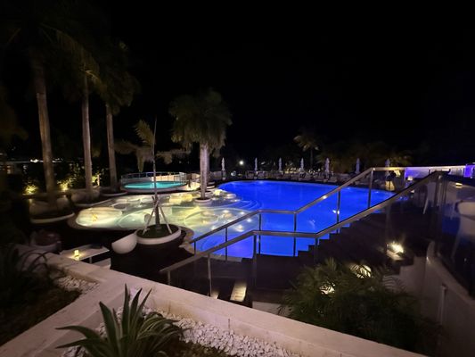 Mövenpick Cebu by null