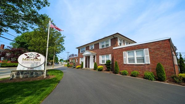 Maceroni Funeral Home Smith Street North Providence Ri