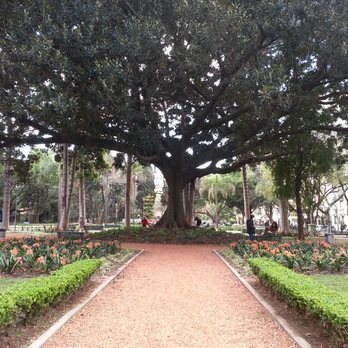 Plaza Intendente Casares - Parks Near Me - Buenos Aires, C