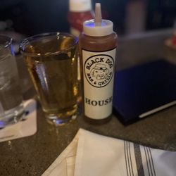 Black Dog Bar & Grille - Bud heavy