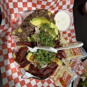 Tacos del julio UNLV - Papa Asada Mixta (con carne) / Special Grilled Potato (whit meat) - Tacos Near Me - Paradise, Nevada Tacos del julio UNLV - Papa Asada Mixta (con carne) / Special Grilled Potato (whit meat) - Tacos Near Me - Paradise, Nevada