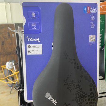 Cosmic Bikes - Comfort seat - Bikes Near Me - Chicago, Illinois