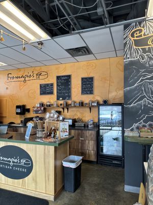 Fromagio's Artisan Cheese by null
