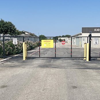 Lockaway Storage - Gated Entrance - Self Storage Near Me - New Braunfels, Texas Lockaway Storage - Gated Entrance - Self Storage Near Me - New Braunfels, Texas