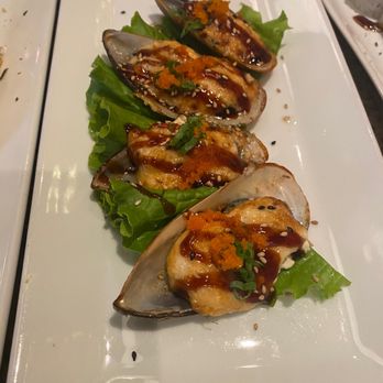 Yami Sushi & Teriyaki - Baked mussel appetizer!! This one is so yummy - Japanese Near Me - Gresham, Oregon