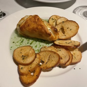 Shadowbrook - Baked Brie - American Near Me - Capitola, California