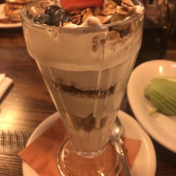 The Smith - Yogurt parfait - New American Near Me - New York, New York