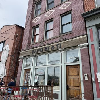 Banh Mi & Ti - Exterior - Vietnamese Near Me - Pittsburgh, Pennsylvania Banh Mi & Ti - Exterior - Vietnamese Near Me - Pittsburgh, Pennsylvania