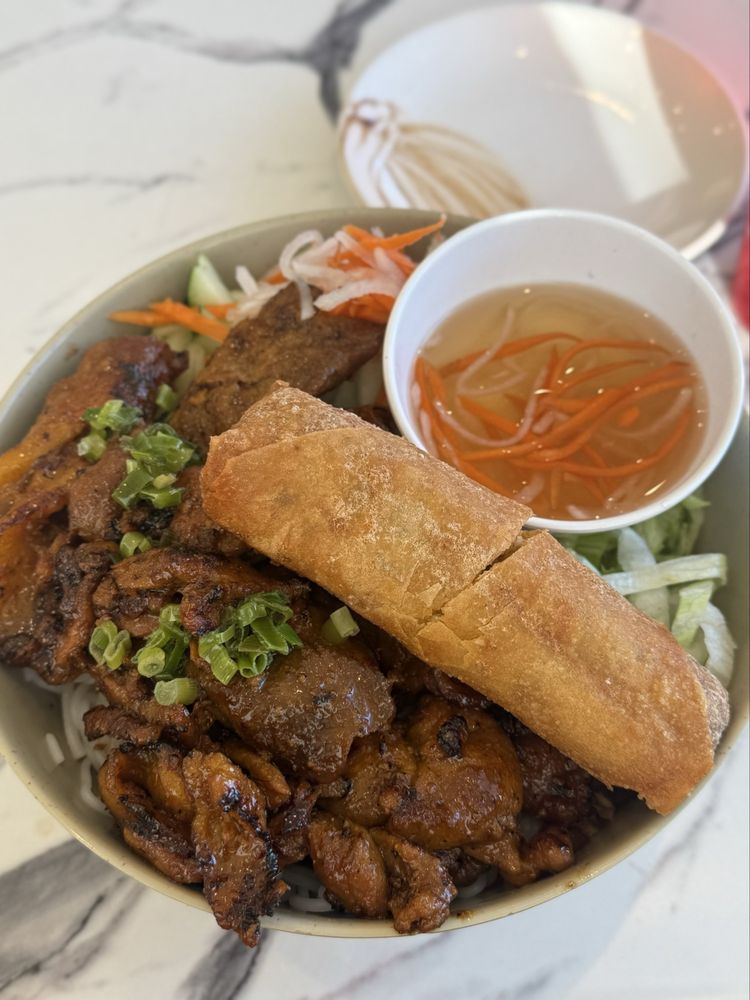Pho Viet & Cafe