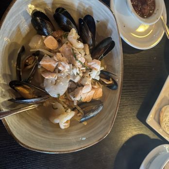 Gina's Italian Restaurant - da Seafood Pasta, white wine sauce - Italian Near Me - Arroyo Grande, California Gina's Italian Restaurant - da Seafood Pasta, white wine sauce - Italian Near Me - Arroyo Grande, California