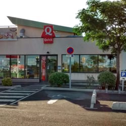 quick - La vue du parking.