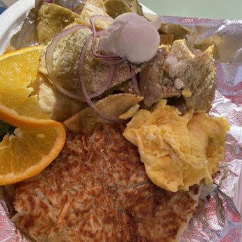 Kiki's Kitchen - Chilaquiles verdes with hash browns - Breakfast & Brunch Near Me - Oxnard, California