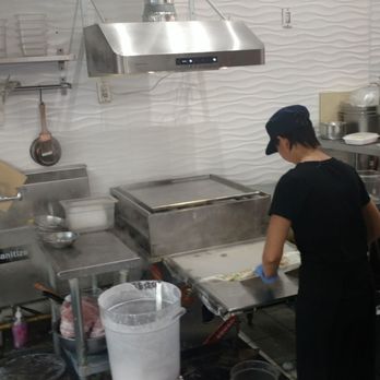 Joe's Steam Rice Roll - Rice Rolls in the making - Dim Sum Near Me - Flushing, New York