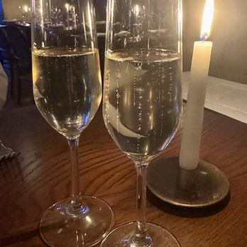 The Dawson - Complimentary Champagne - American Near Me - Chicago, Illinois