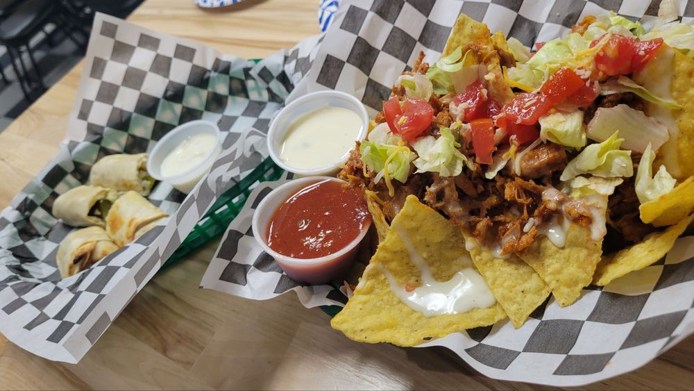 O So Good Winery - vineyard in Dyersville, IA