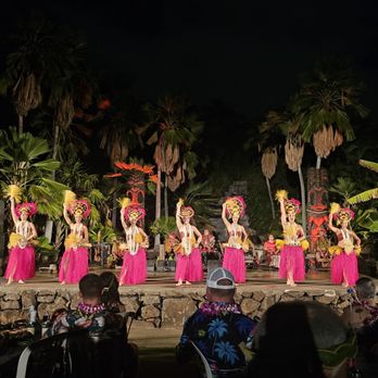 Chief's Luau - Performing Arts Near Me - Kapolei, Hawaii