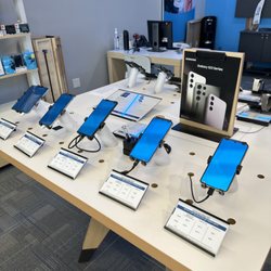 AT&T Store