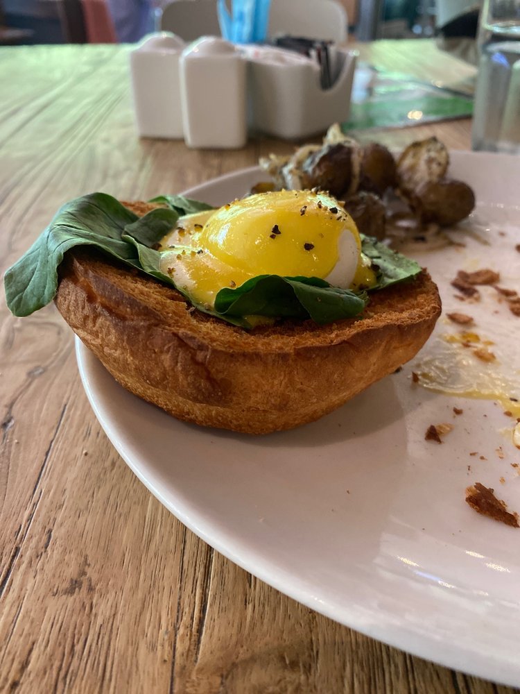 BOOMARANG BISTRO & BAR Updated October 2024 36 Photos & 29 Reviews