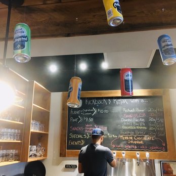 Collingwood Brewery - Ever changing Freestyle Series - Breweries Near Me - Collingwood, Ontario