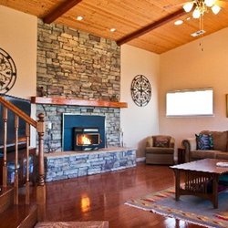 Four Seasons Lake House - Self-feeding Fireplace to cozy up with