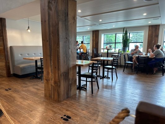 Fox Meadows Creamery by null