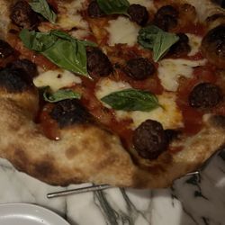 Milk - Margarita pizza with beef