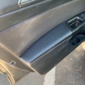 Avis - Dirt and filth - Car Rental Near Me - Kahului, Hawaii